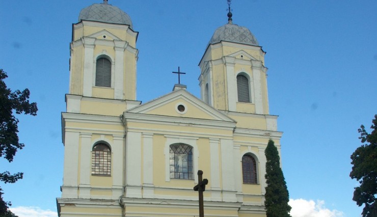 IMGP7955 MOLĖTŲ BAŽNYČIA.jpg